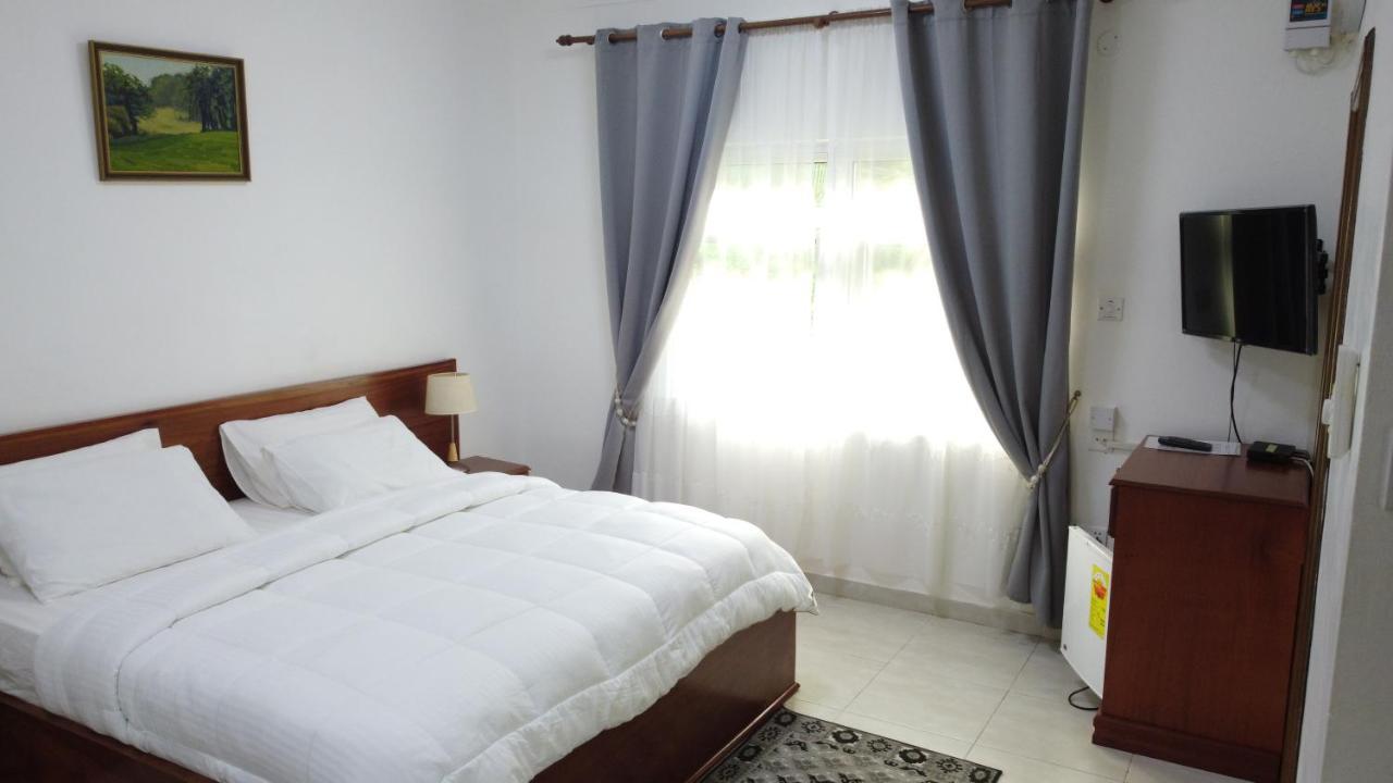 Charlestina Beach Resort Ampeni Exterior foto